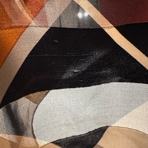 Jones New York Silk Scarf 20.5” Square Geometric Neutral Print Tan Black Browns - Picture 10 of 10